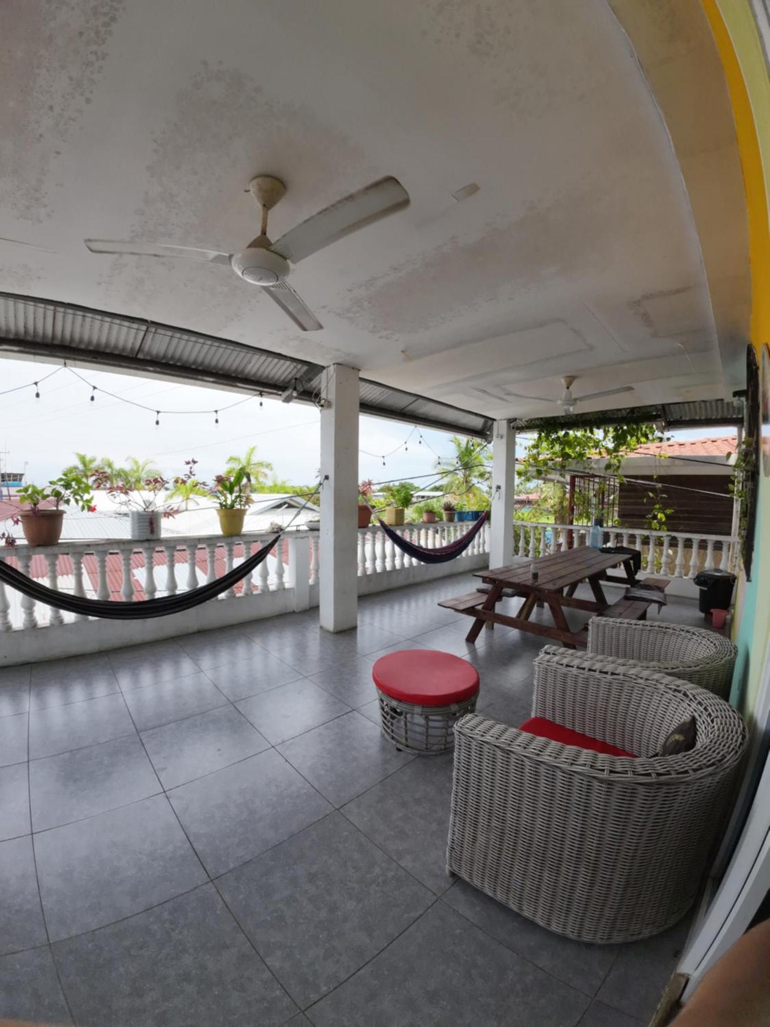 Cataleya Hostel Bocas del Toro Exterior photo
